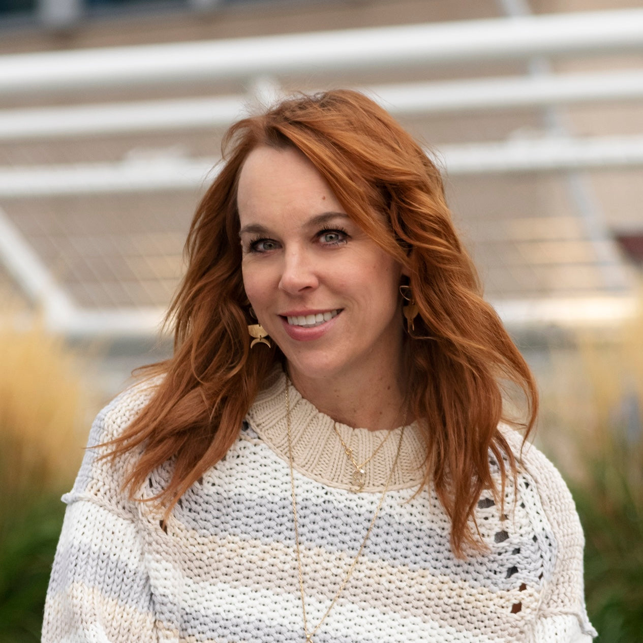 Headshot of Stefanie Fox, commercial real estate advisor supporting retail and warehouse expansion.